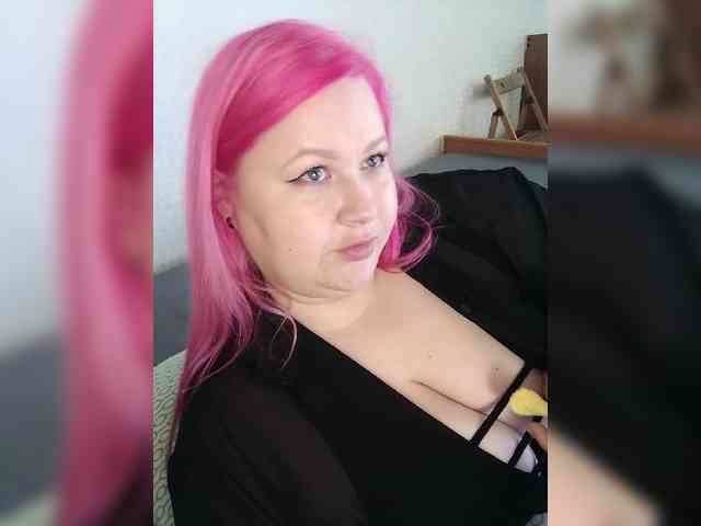 SashaLyubov Live Webcam on BongaCams