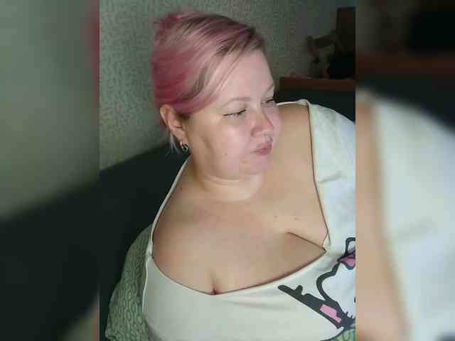 SashaLyubov webcam