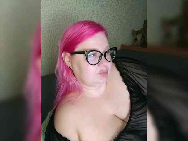 SashaLyubov webcam