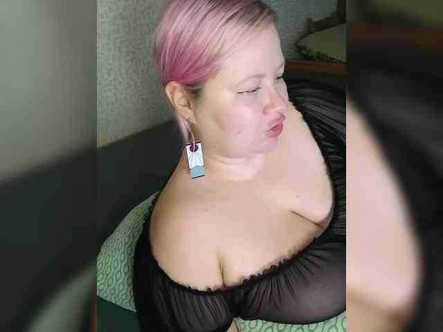 SashaLyubov webcam