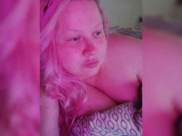 SashaLyubov webcam