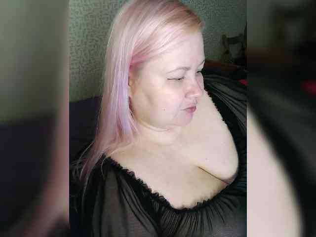 SashaLyubov webcam