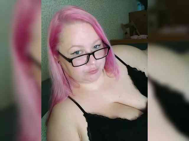 SashaLyubov webcam