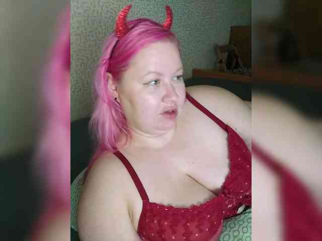 SashaLyubov webcam