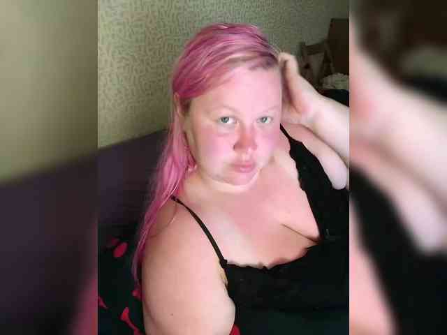 SashaLyubov webcam