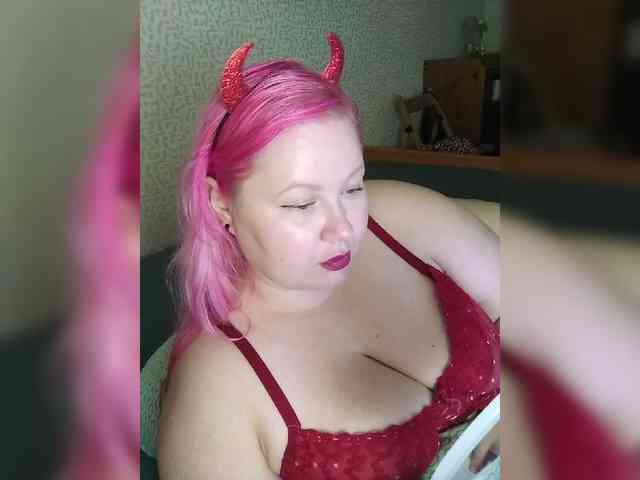 SashaLyubov webcam