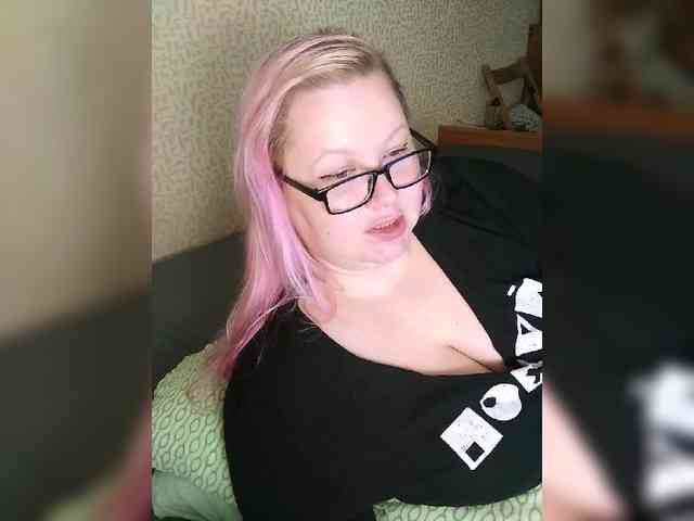 SashaLyubov webcam