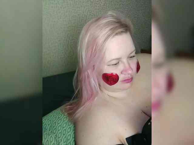 SashaLyubov webcam