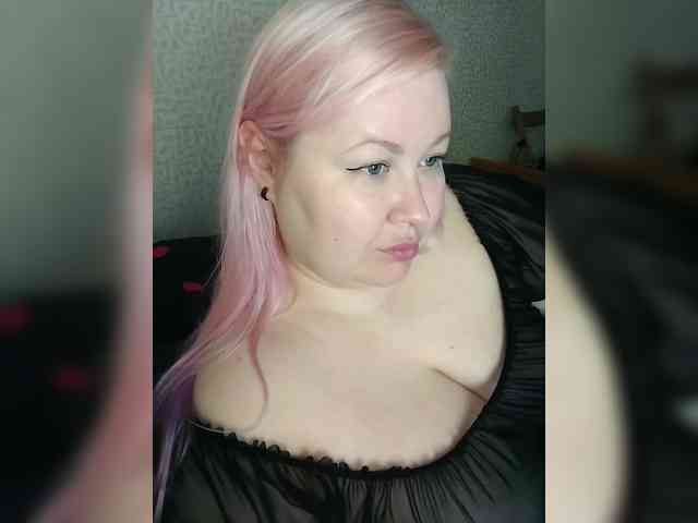 SashaLyubov webcam