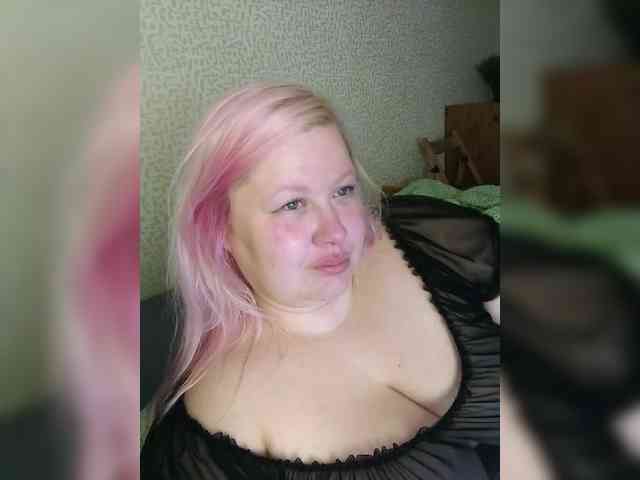 SashaLyubov webcam