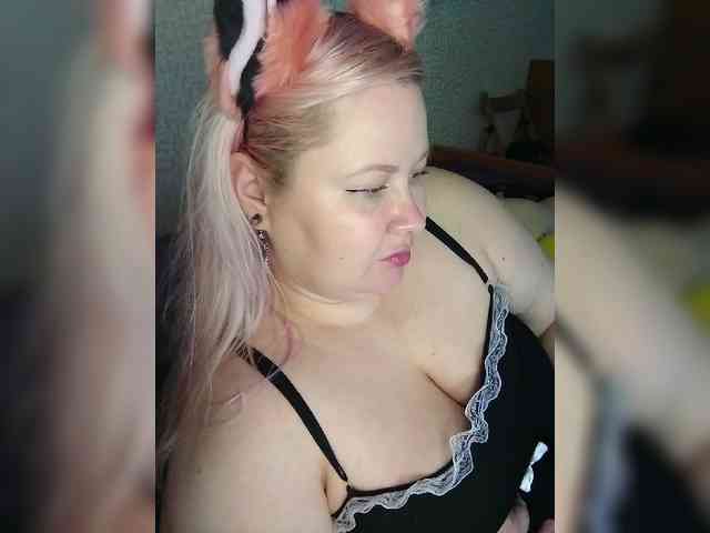 SashaLyubov webcam