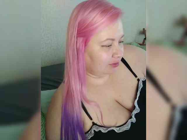 SashaLyubov webcam