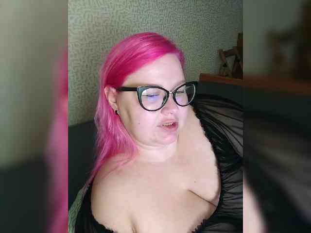 SashaLyubov webcam