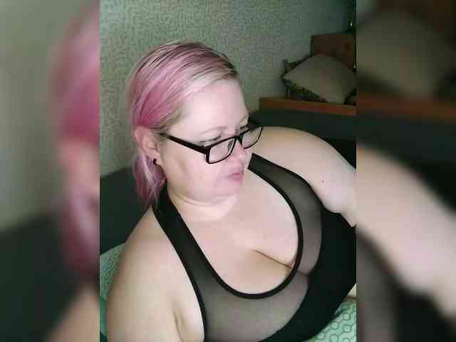 SashaLyubov webcam