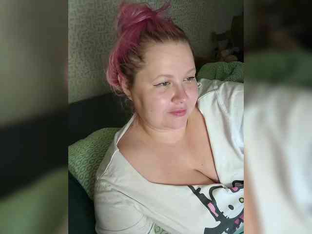 SashaLyubov webcam