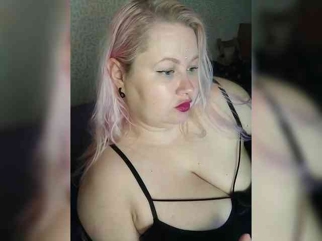 SashaLyubov webcam