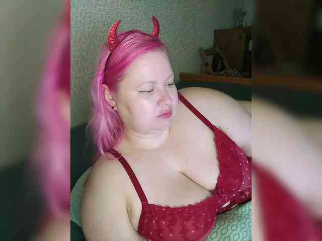 SashaLyubov webcam