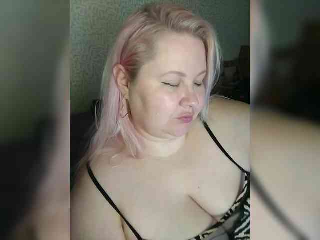 SashaLyubov webcam