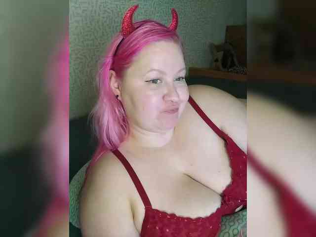 SashaLyubov webcam