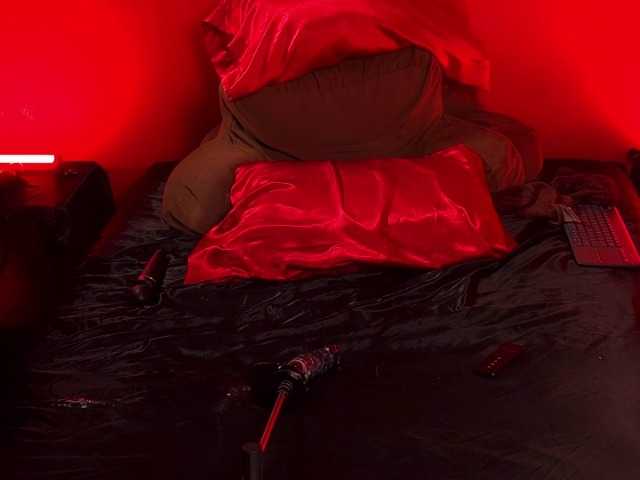 JennStarXXX live webcam show