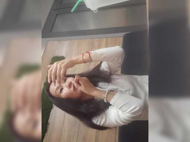 Manamy live cam
