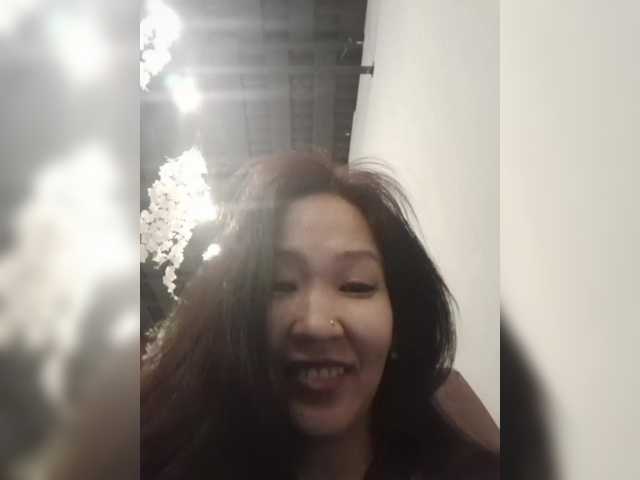 Manamy live cam on BongaCams