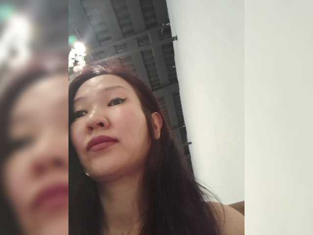 Manamy live cam on BongaCams