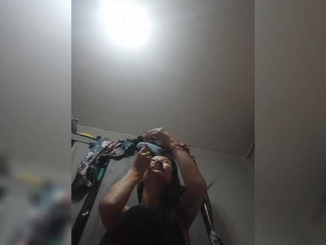 Manamy live cam on BongaCams