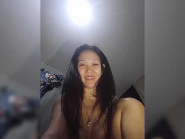 Manamy live cam on BongaCams