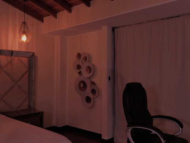 ErikaBenz live cam preview