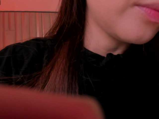 ErikaBenz live cam on BongaCams