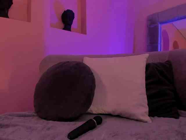 ErikaBenz webcam