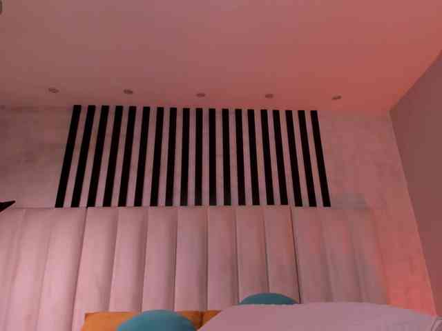 ErikaBenz webcam