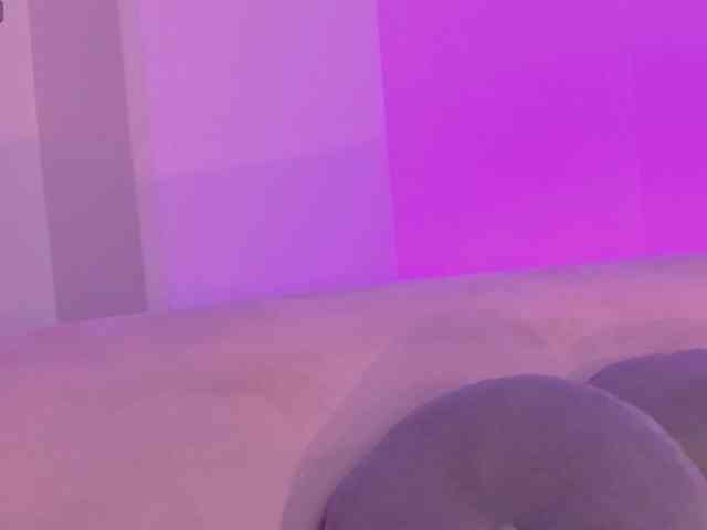 ErikaBenz webcam