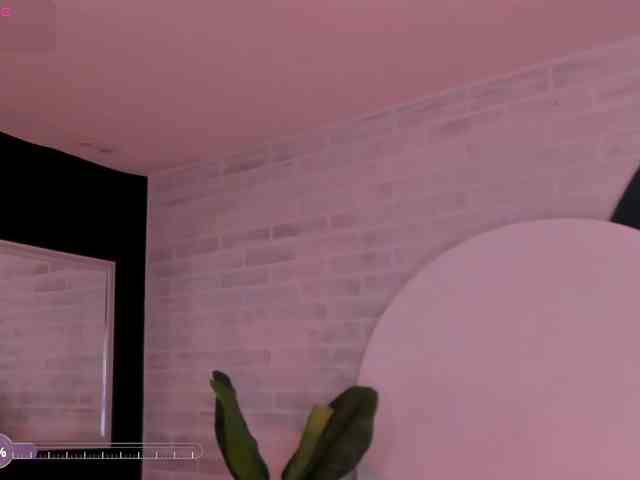 ErikaBenz webcam
