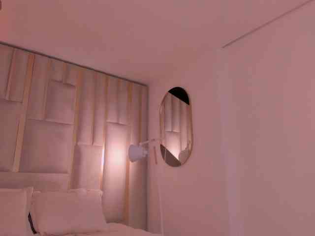 ErikaBenz webcam