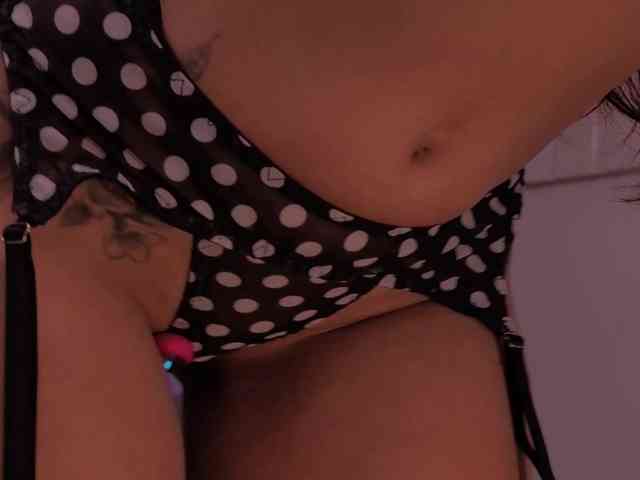 ErikaBenz webcam