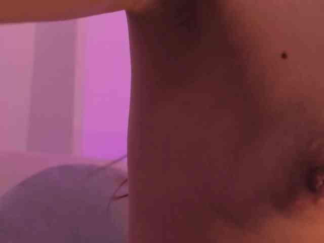 ErikaBenz webcam