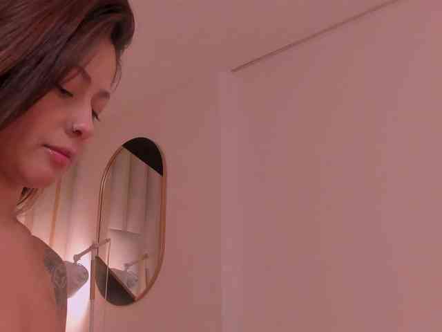 ErikaBenz webcam