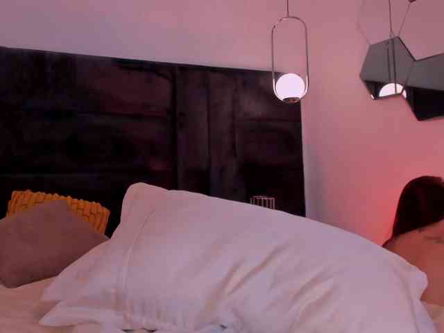 ErikaBenz webcam
