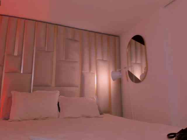 ErikaBenz webcam