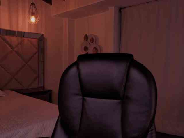 ErikaBenz webcam