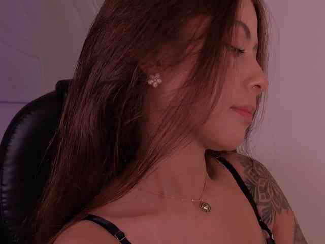 ErikaBenz webcam
