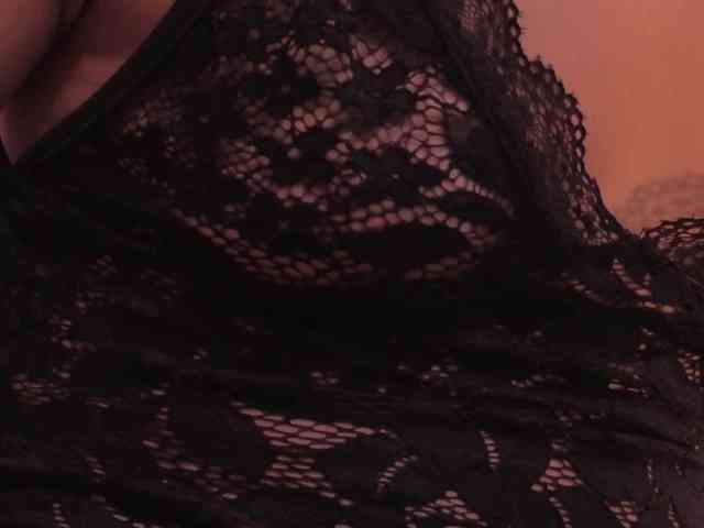 ErikaBenz webcam