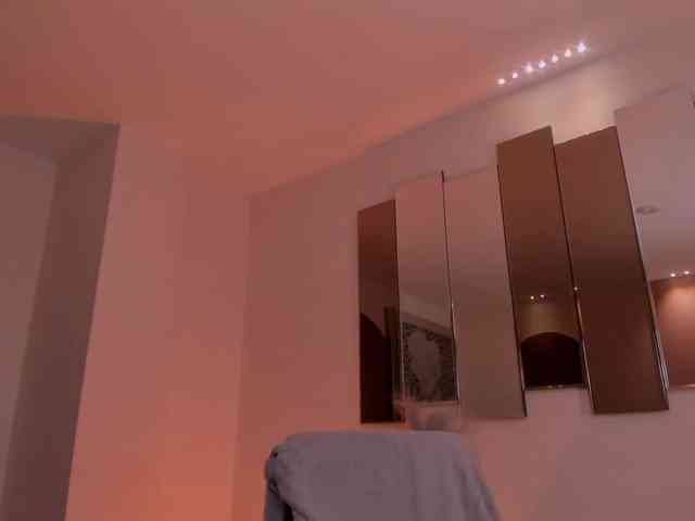 ErikaBenz webcam