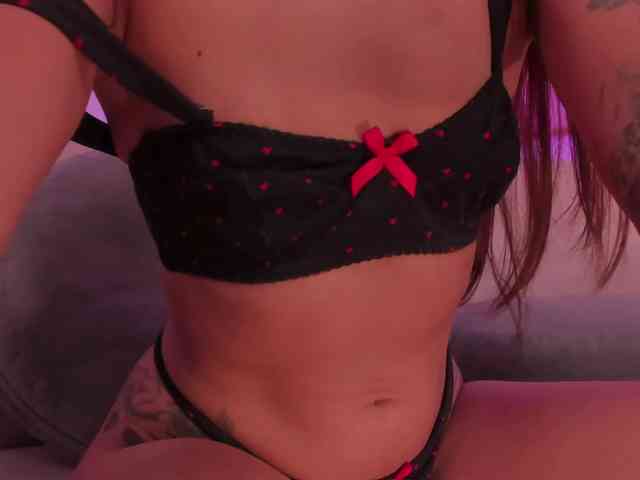 ErikaBenz webcam