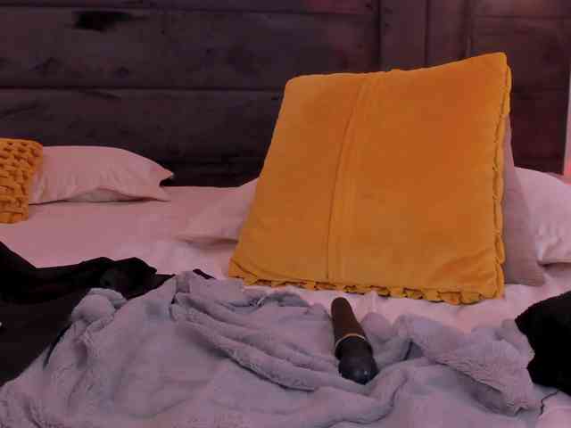 ErikaBenz webcam