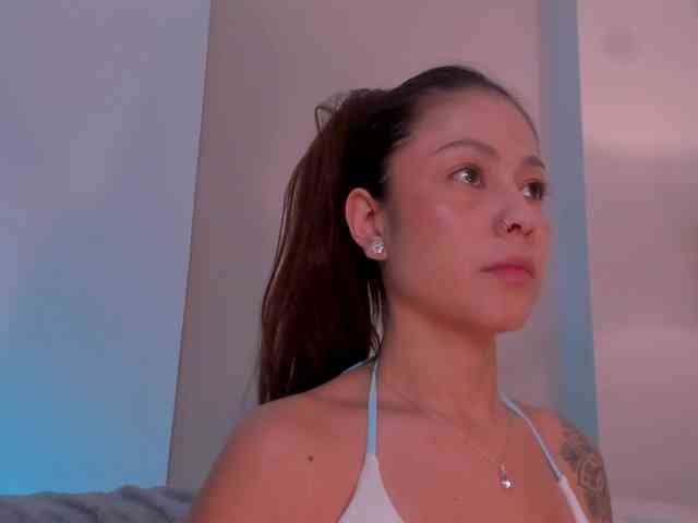 ErikaBenz webcam