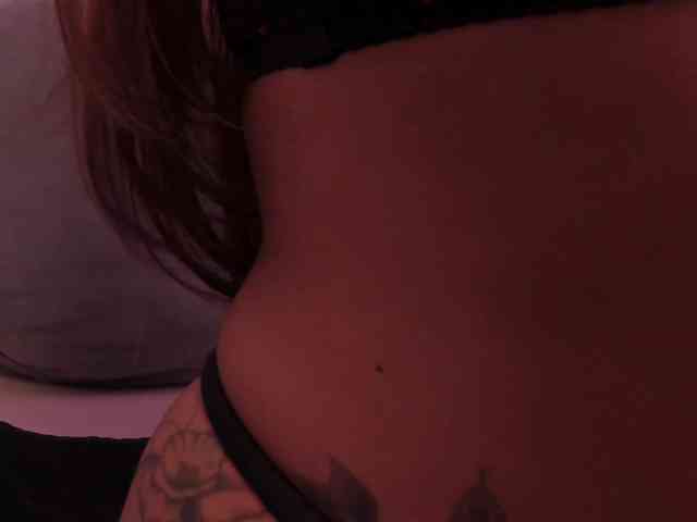 ErikaBenz webcam