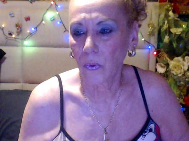 ANGELGRANNY live cam on BongaCams